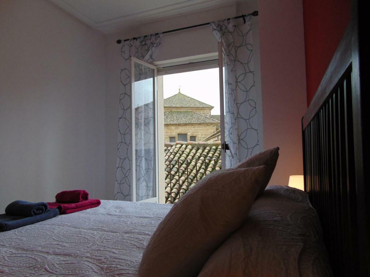 Apartamento Vivienda Turistica Bufer Úbeda Exterior foto